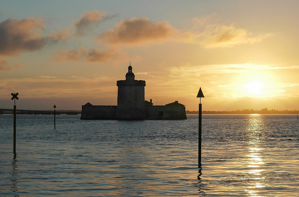 MARENNES-POINTE-DU-CHAPUS.jpg