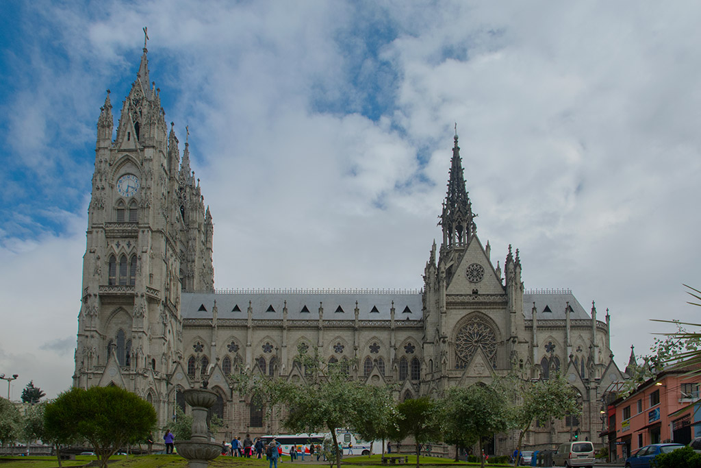 247-Quito-la cathédrale.jpg