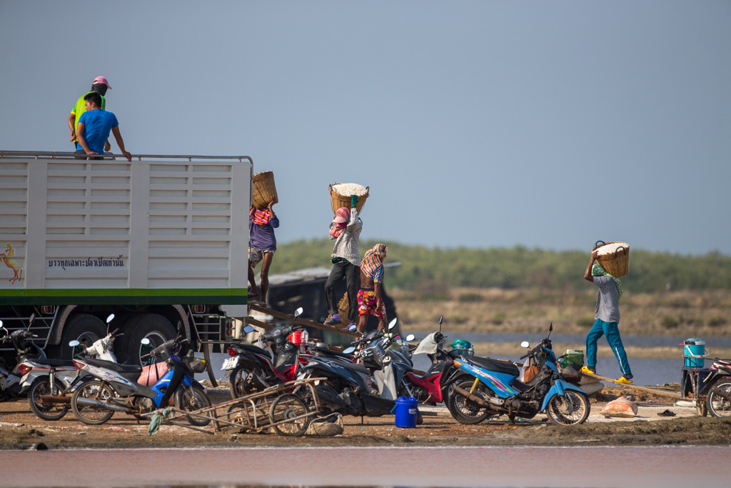 Salt pans 2018-03 Pak Thale-2.jpg