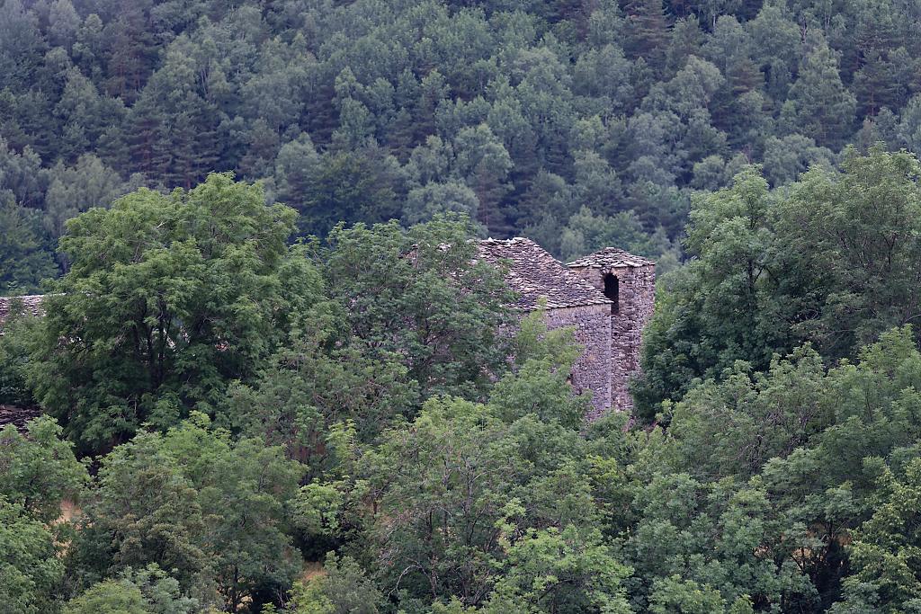 12 - L'église d'Escuain.jpg