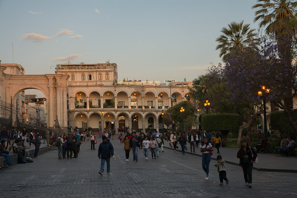 6-Arequipa -Quand vient le soir....jpg