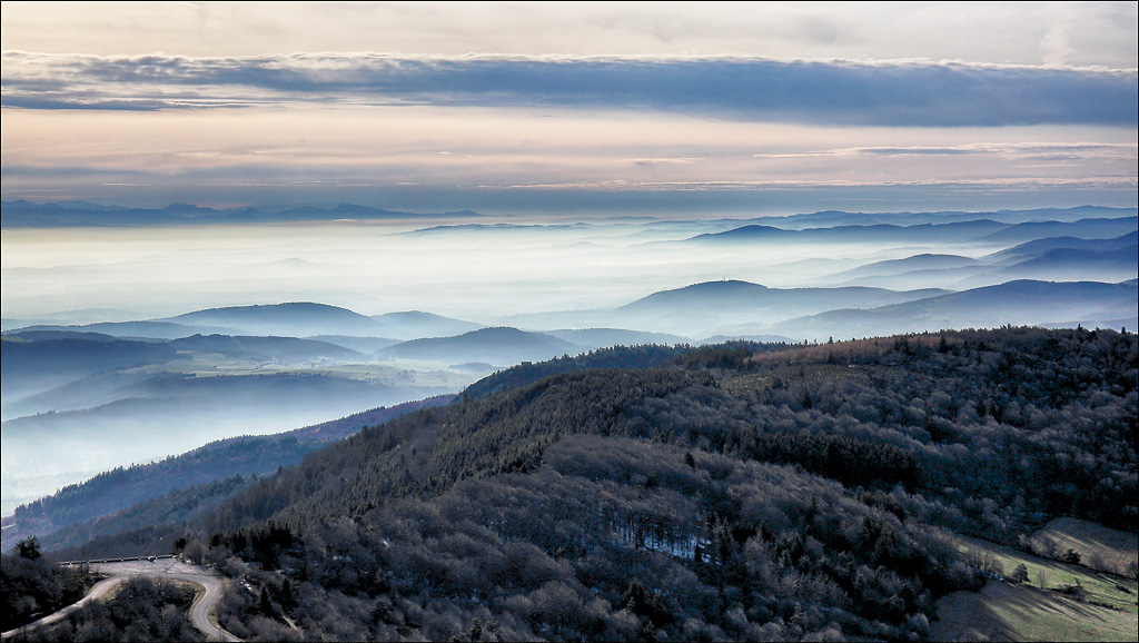 Brume sur la vallée du Rhône I.jpg