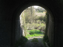 Tunnel prÃ¨s de Conforama001.jpg