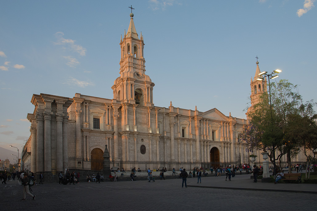 3-Arequipa -La cathédrale.jpg